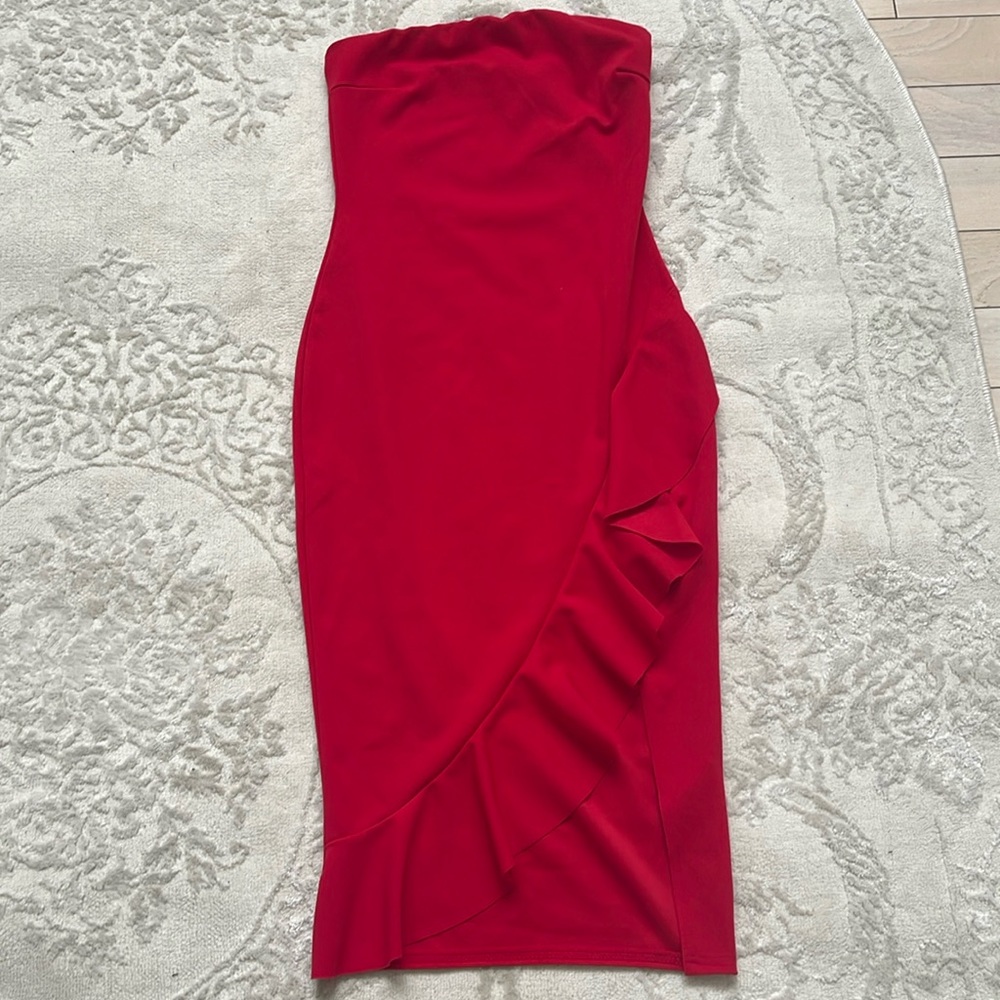Boohoo red bandeau dress